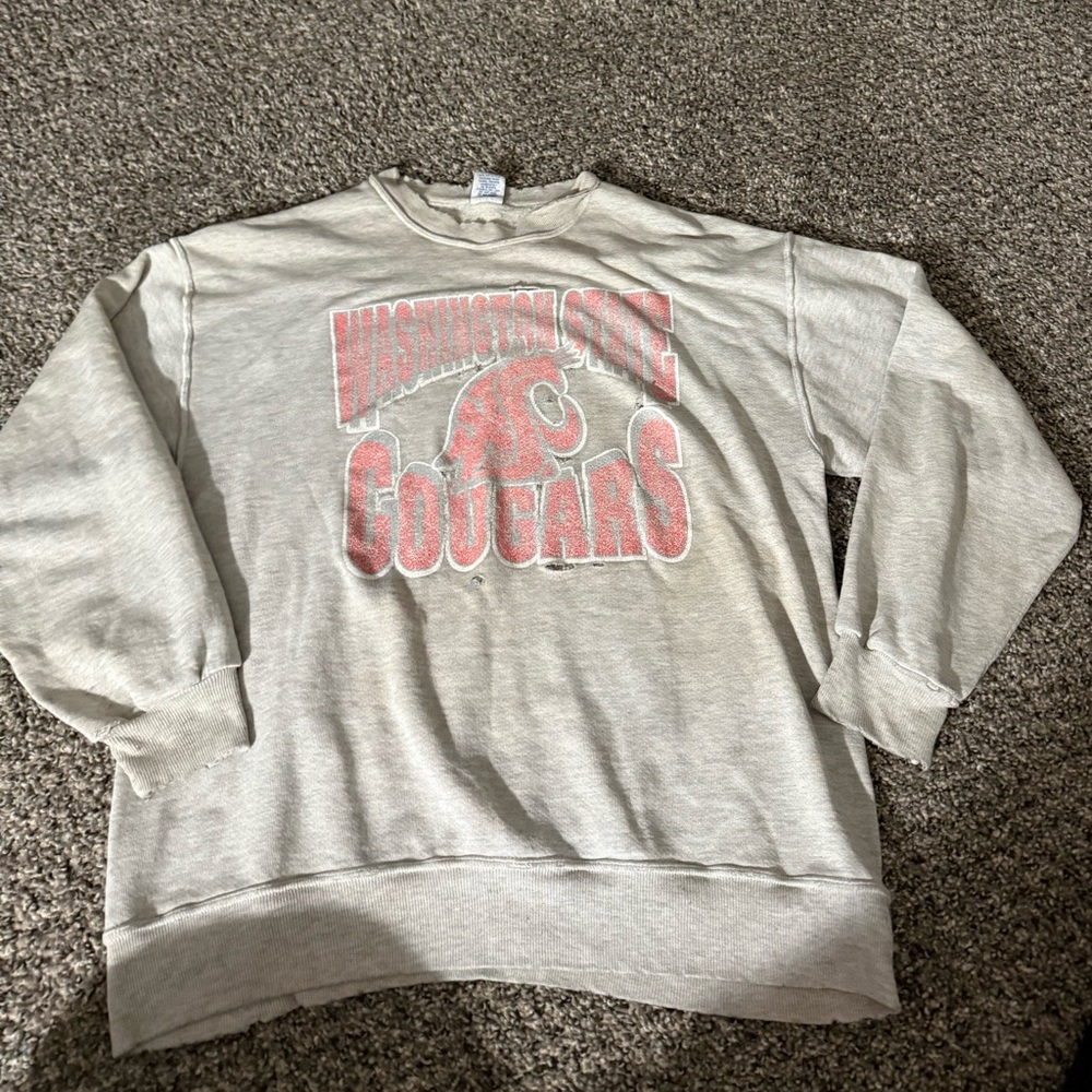Women’s Vintage Grey And Pink WSU Cougars Crewneck Size Large